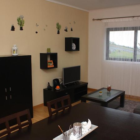 Apartamento Mar E Sol ปอนตาเดลกาดา ภายนอก รูปภาพ